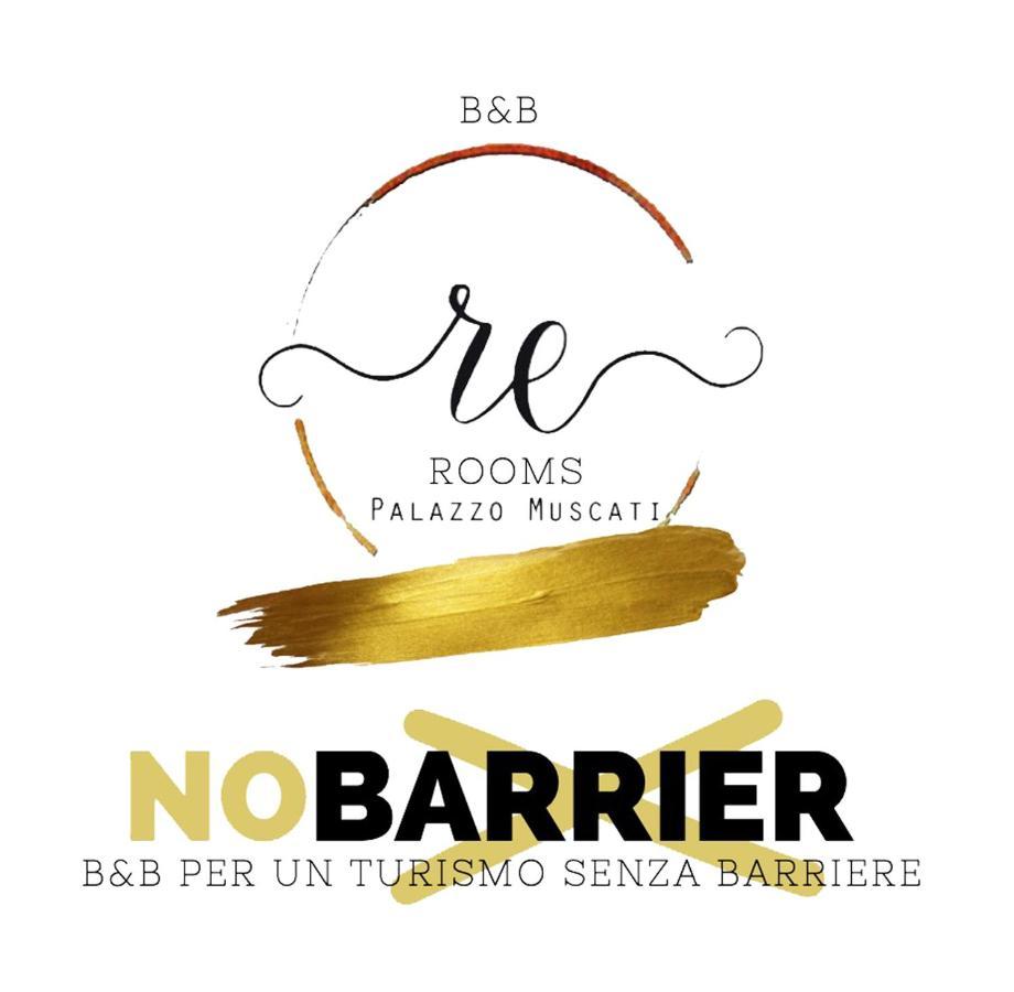 B&B Re Apartments Palazzo Muscati Molfetta Bagian luar foto