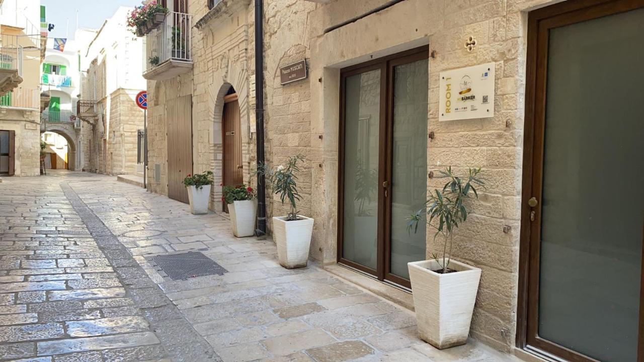 B&B Re Apartments Palazzo Muscati Molfetta Bagian luar foto